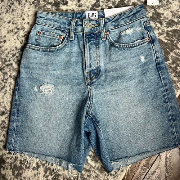 NEW BDG 90s Long Inseam Shorts size 24 - Picture 3 of 14